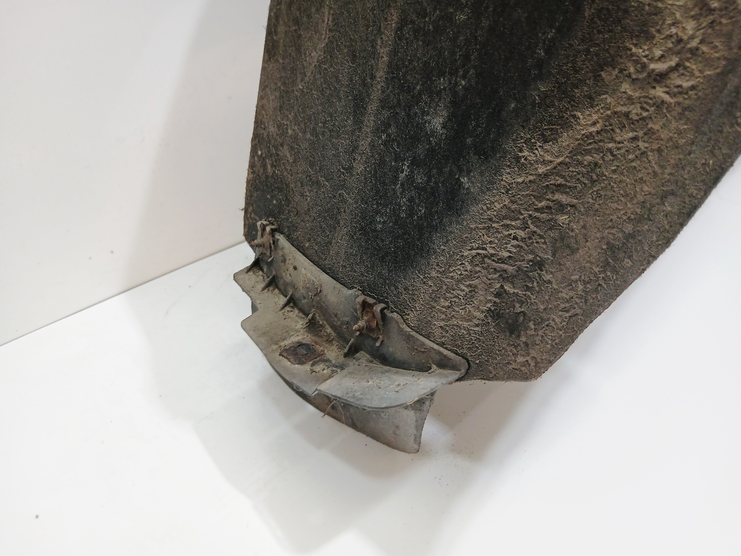 mudguard left rear part left rear. BMW X3 F25 (24235501)