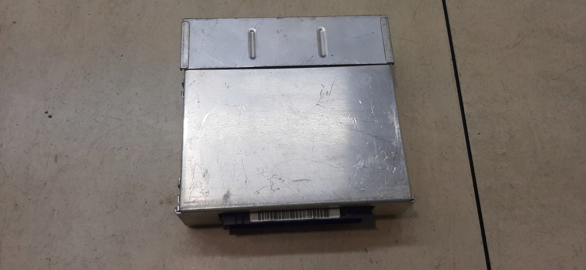 control unit of the engine MAZDA 626 173238202