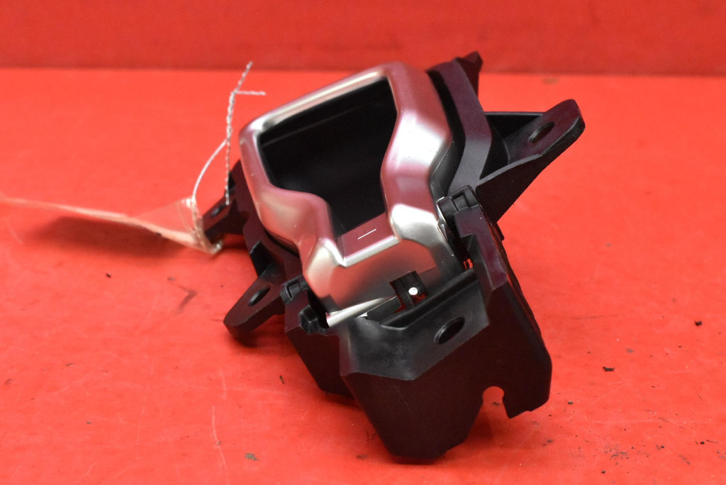 handle inner left front SREBRNA 82613-R2000 KIA SPORTAGE 5 V 21-25