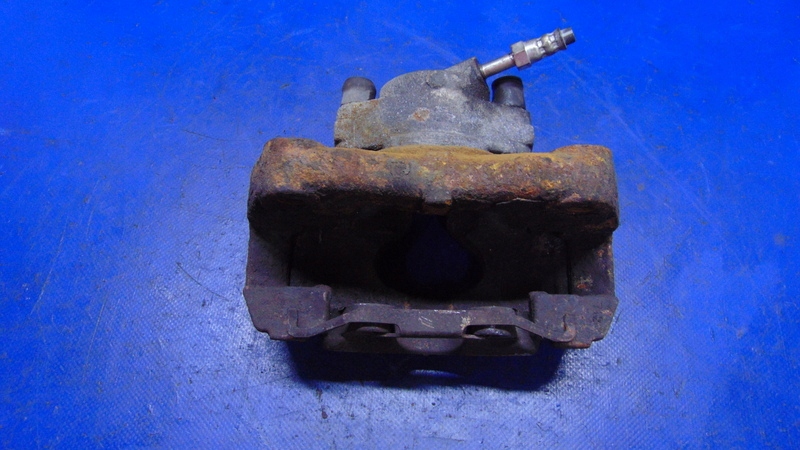 caliper brake right front 2.0TDI VW TRANSPORTER T5 T6
