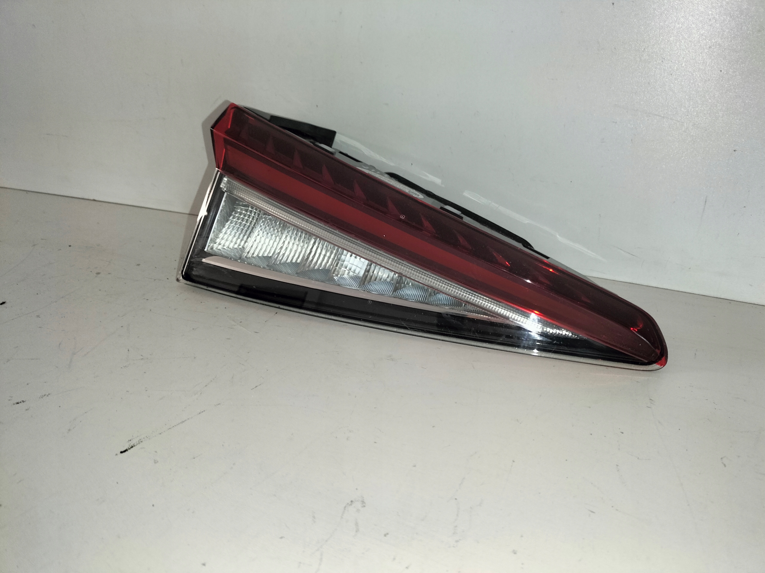 light rear rear part left SKODA ENYAQ 21- LED