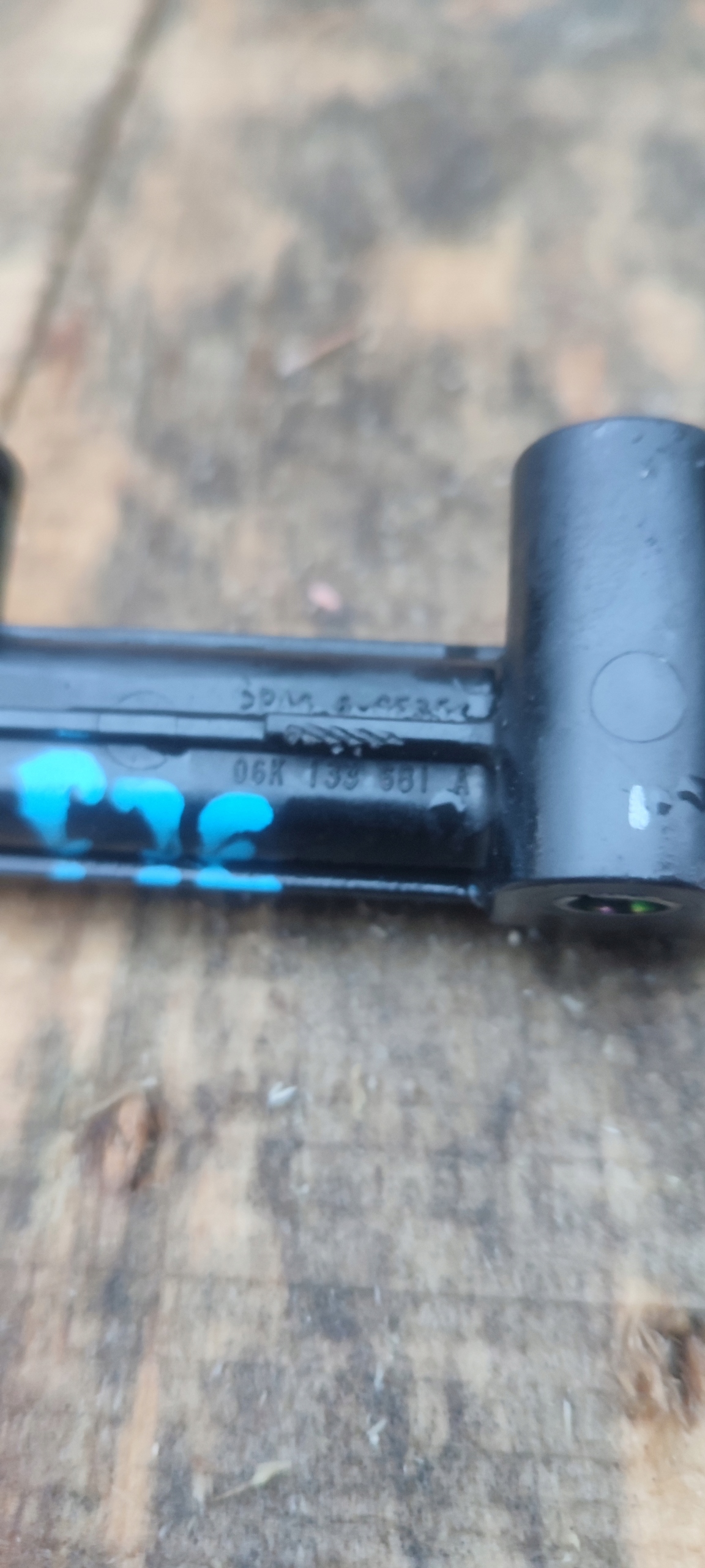 RAMPE INJECTION AUDI VW 1.8 2.0 TFSI 06K133681A