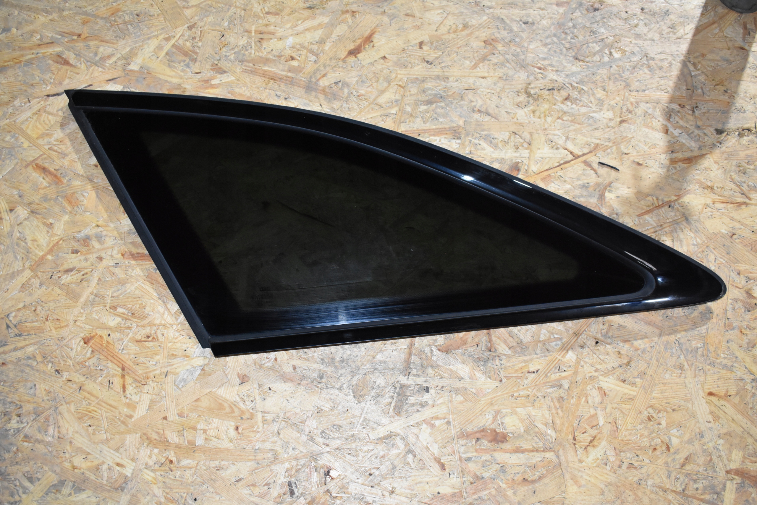 IDEALNA window bodywork rear part rear left AUDI A5 B10 AS3 25R. 1