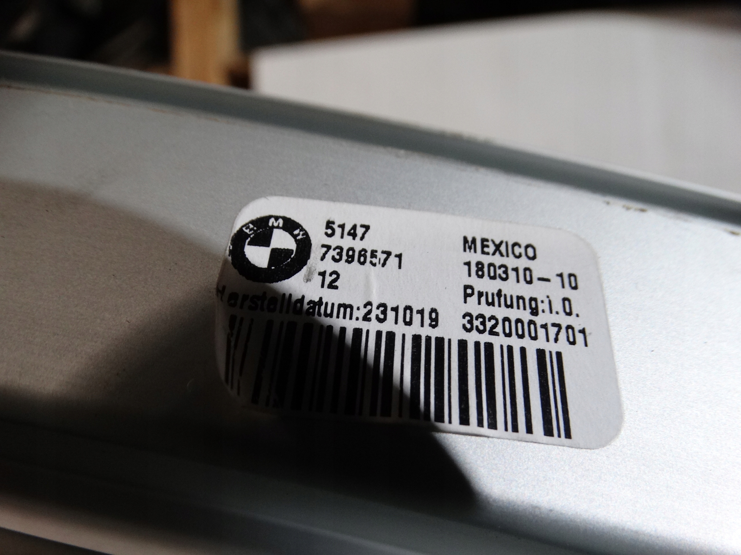IDEALNE SZYNY MOCUJACE boot BMW KPL. 2 SZT G01 G02 1