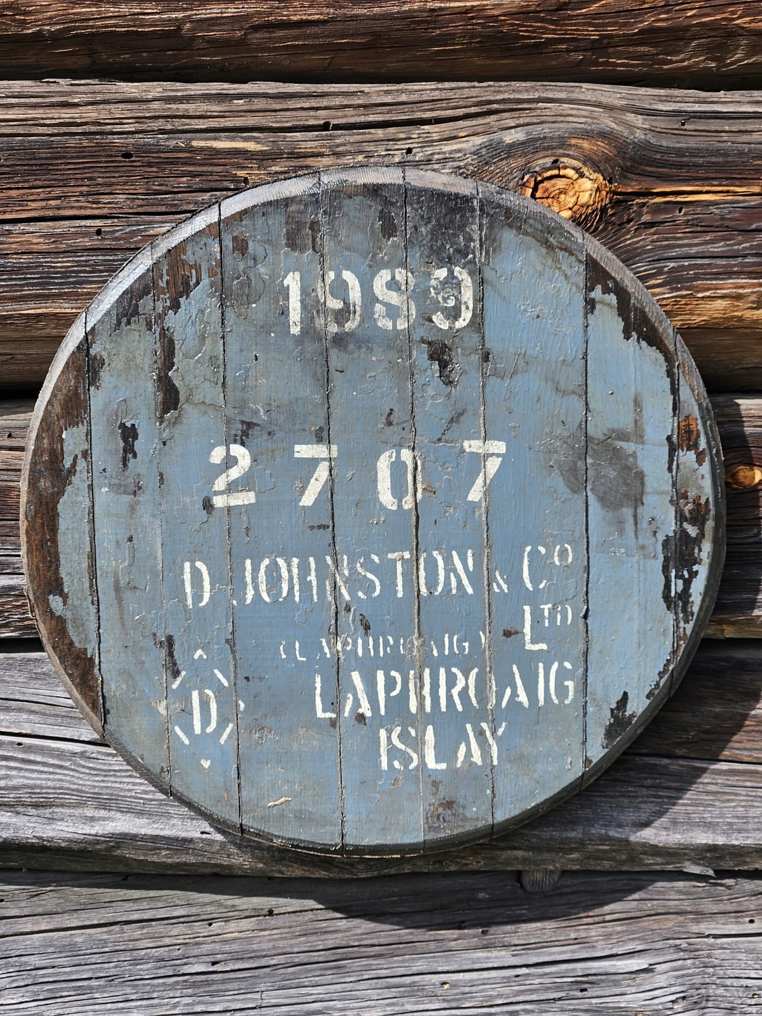 Obal z sudu na skotskou whisky Laphroaig 1989 Šedý