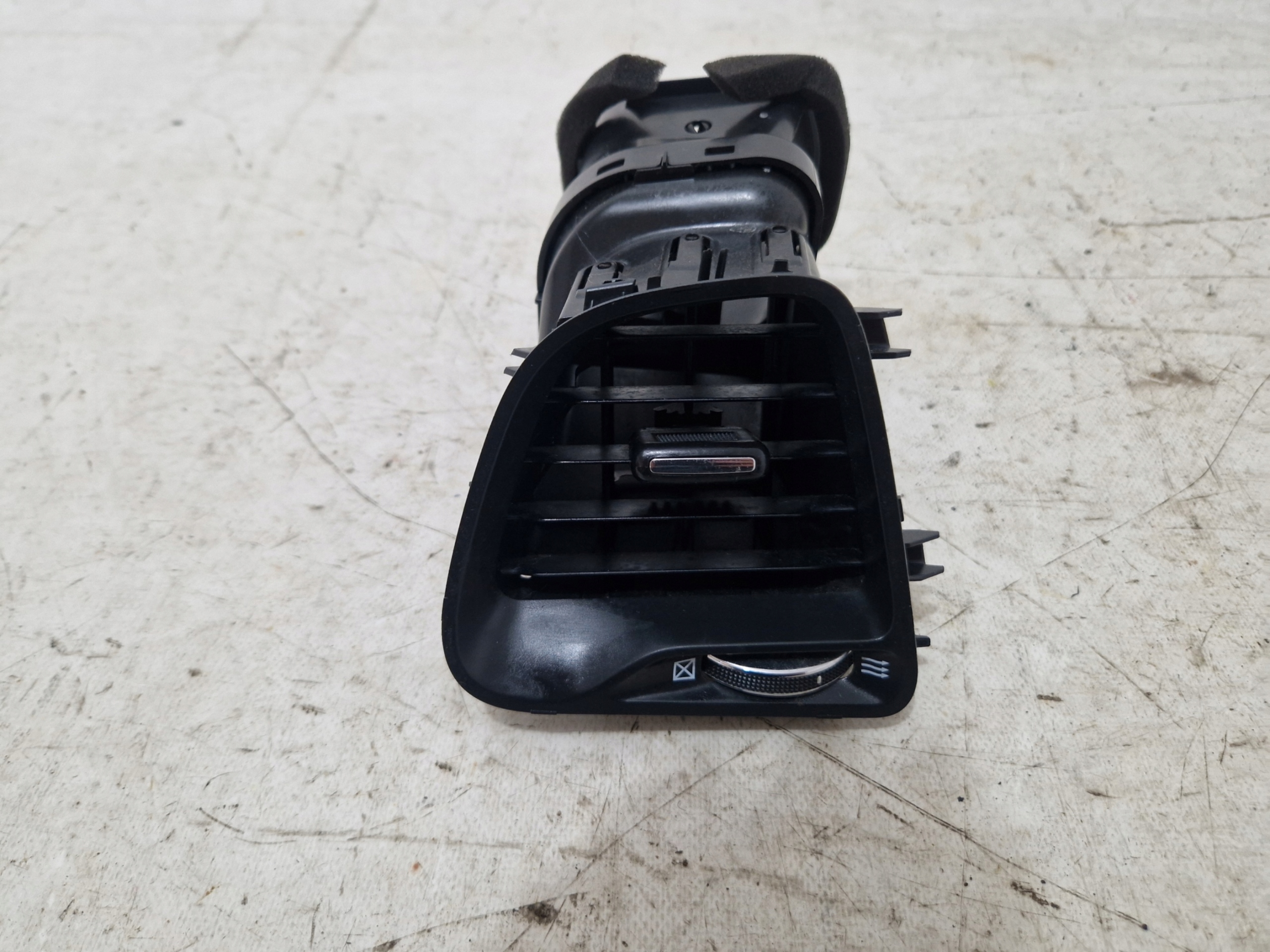 DODGE CHALLENGER 2019 - Bouche aération tableau bord Console du tableau de bord Bouches buses