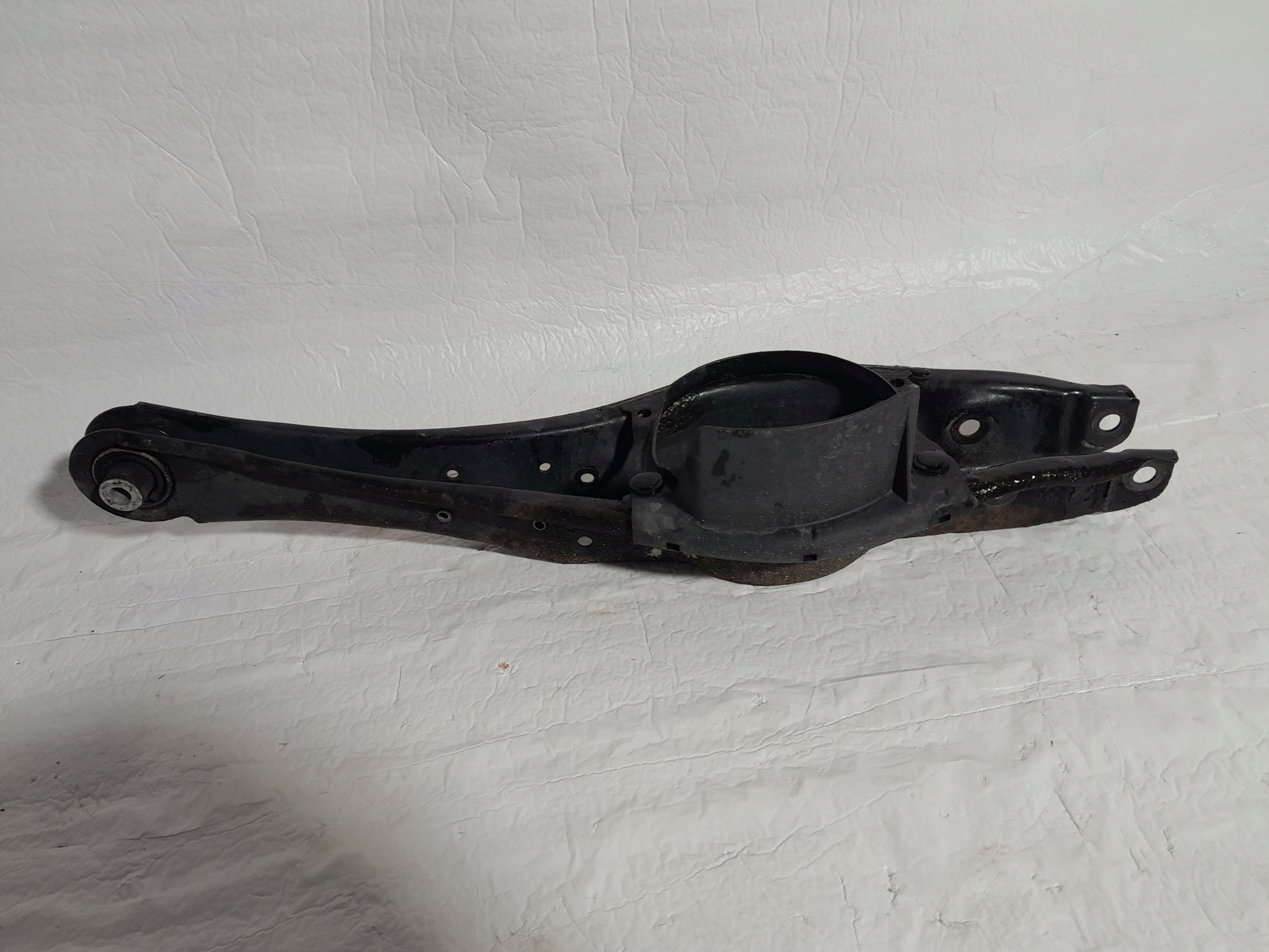 AUDI A3 S3 8V arm rear part 5Q0505311D