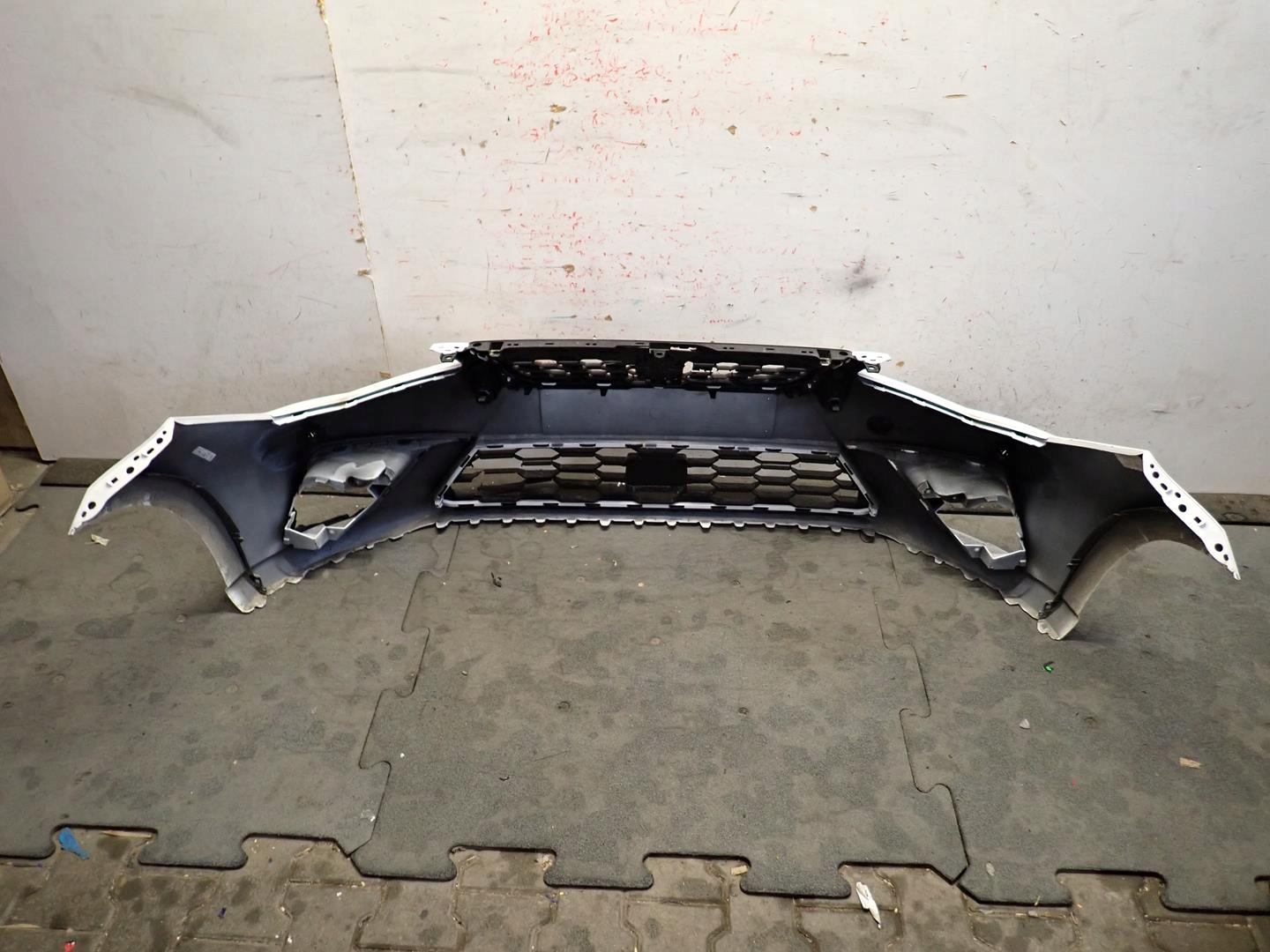 nárazník předek přední SEAT IBIZA V 2017- 6F0807221D