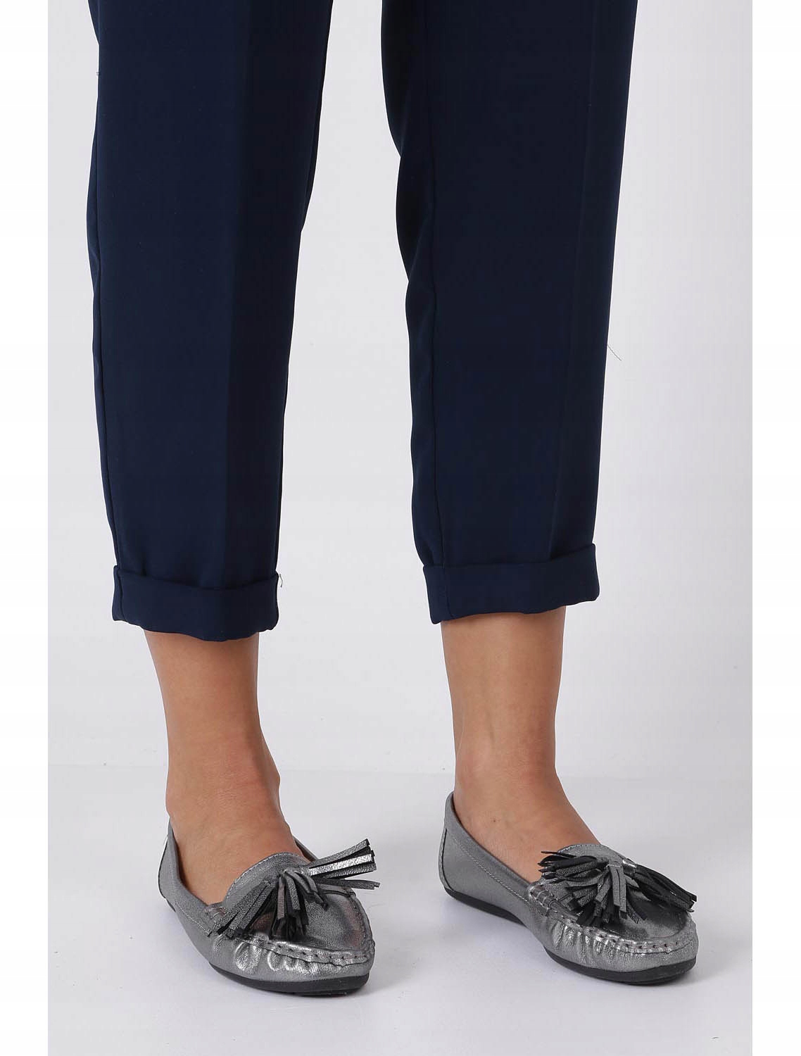 PÓŁBUTY MOKASYNY SLIP ON WSUWANE MODNE FRĘDZLE r37 Marka Casu