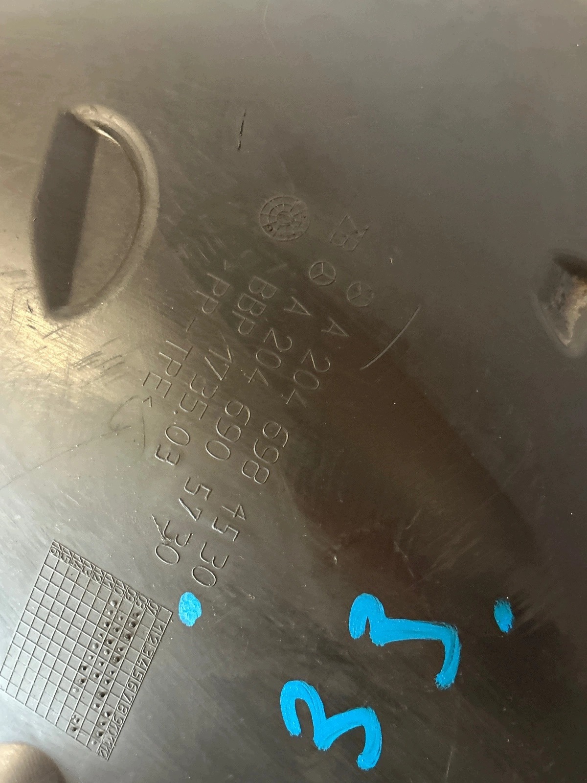 complete mudguard left front Mercedes W204 Lift C-Klasa
