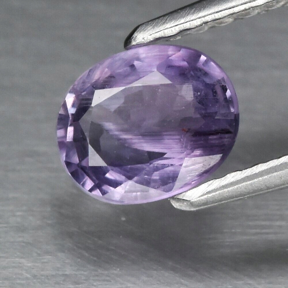 Přírodní Safír 0.70ct Fialový Ovál eCertifikát Wbd