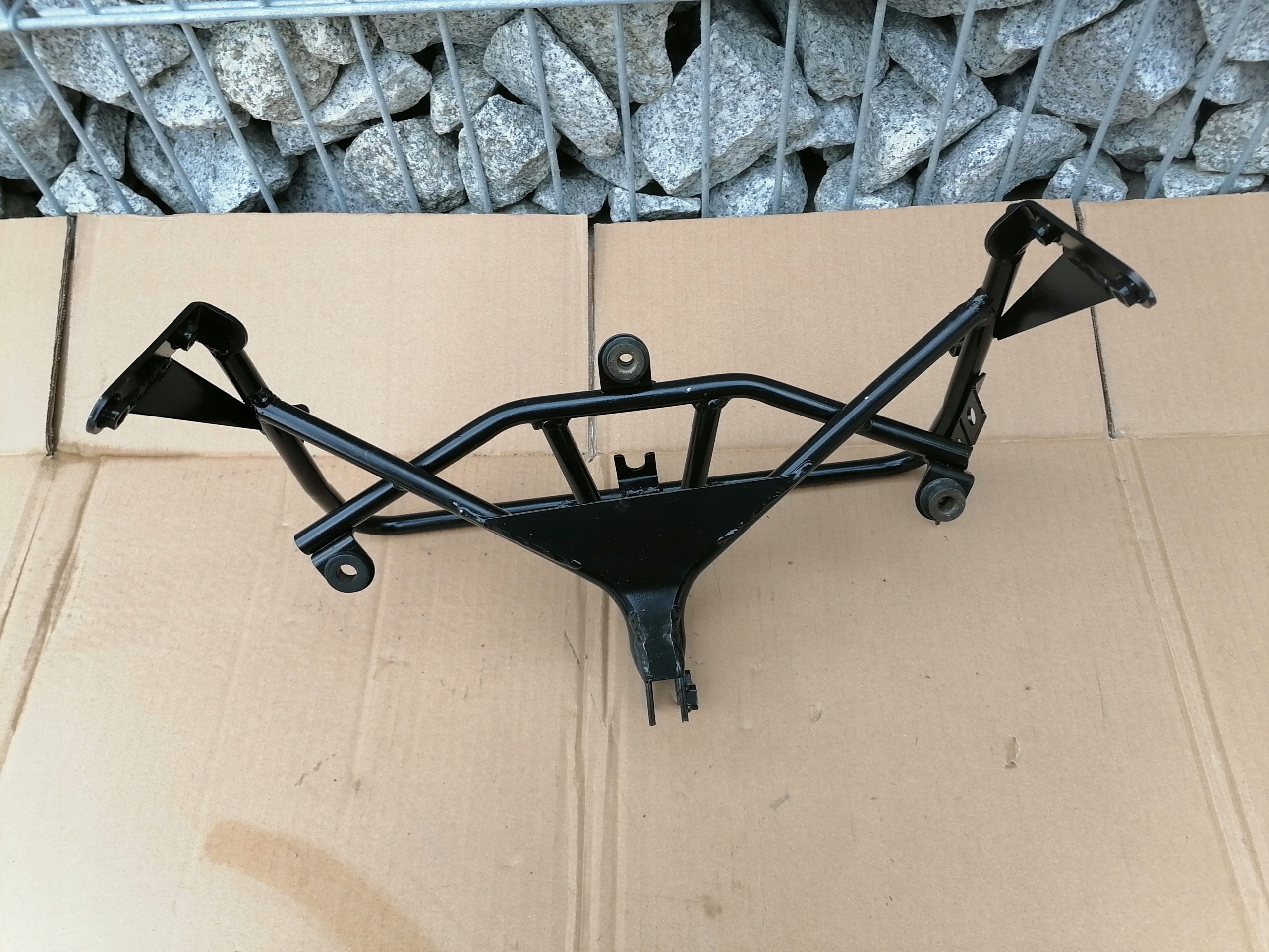 Sdad12197d97a9 - TRIUMPH SPRINT ST 955 передня рама