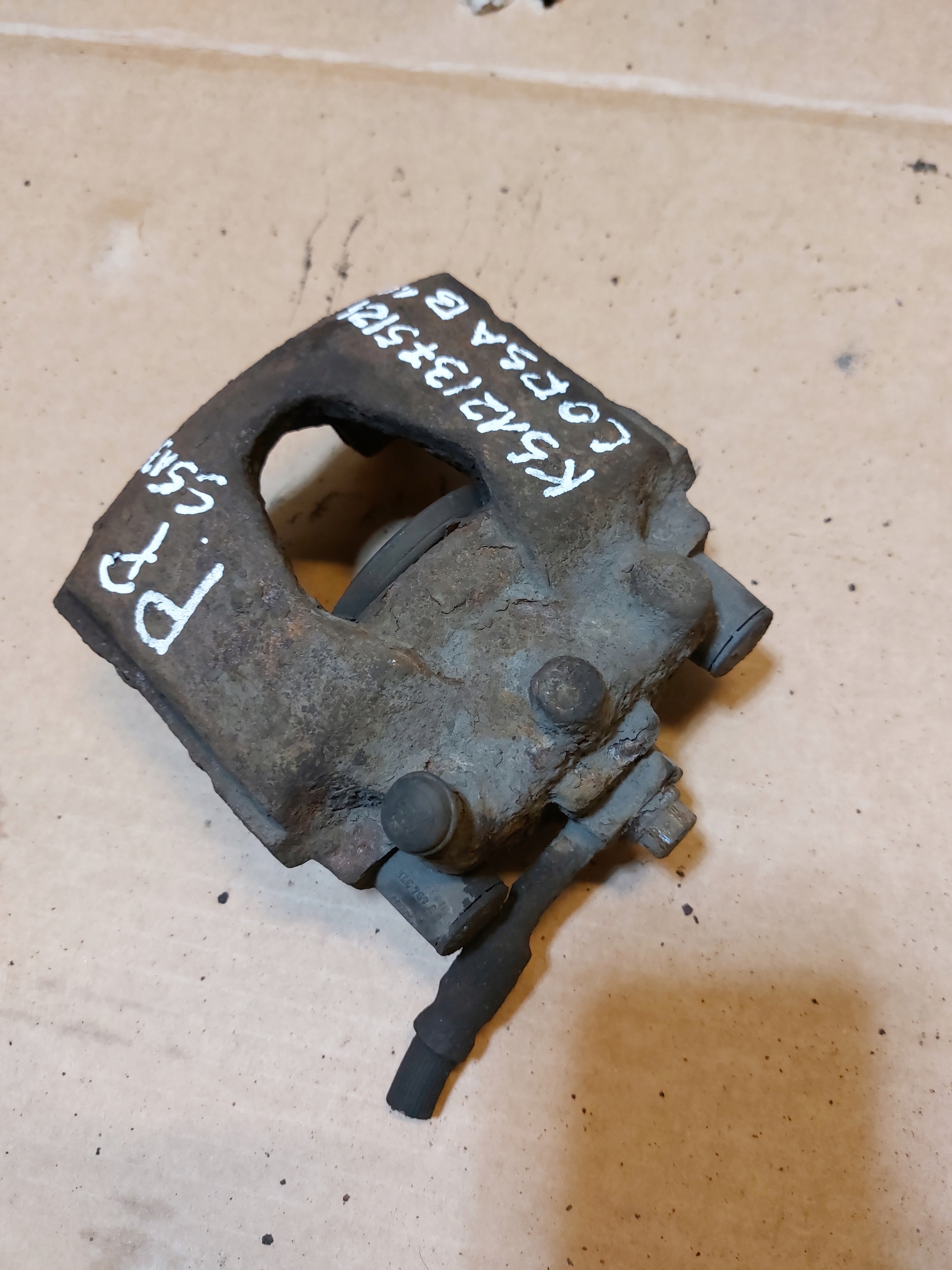 caliper brake right front OPEL CORSA B 1.0