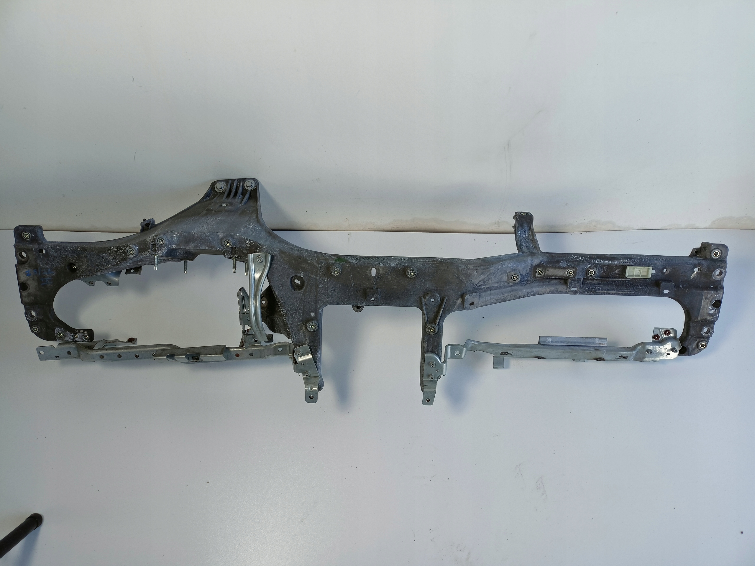 MASERATI GHIBLI 14 + КОНСОЛЬНА РАМА США