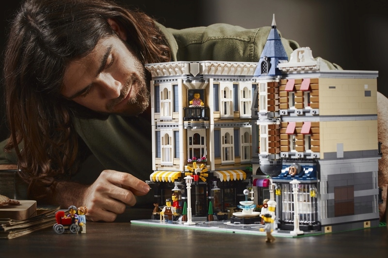 LEGO CREATOR Plac Zgromadzeń 10255 Marka LEGO