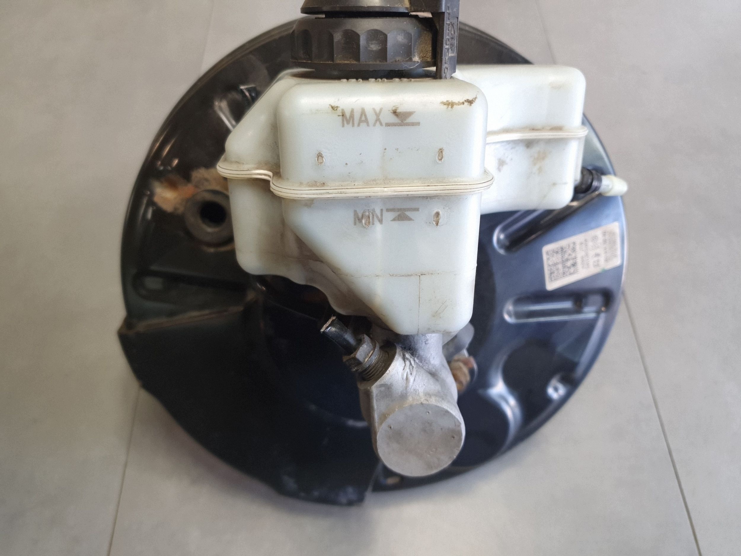 Volkswagen PASSAT CC servo brake pump 3C1614105AQ