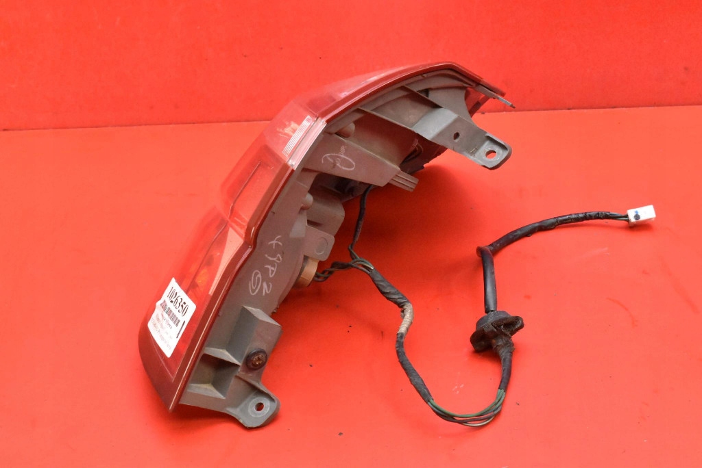 light left rear part rear SUBARU LEGACY 4 IV KOMBI 06-09