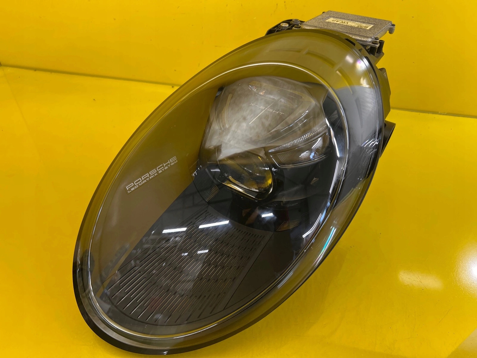 light left Porsche 992 Turbo GT3 Full Led X-Sight Matrix 9P5941059B