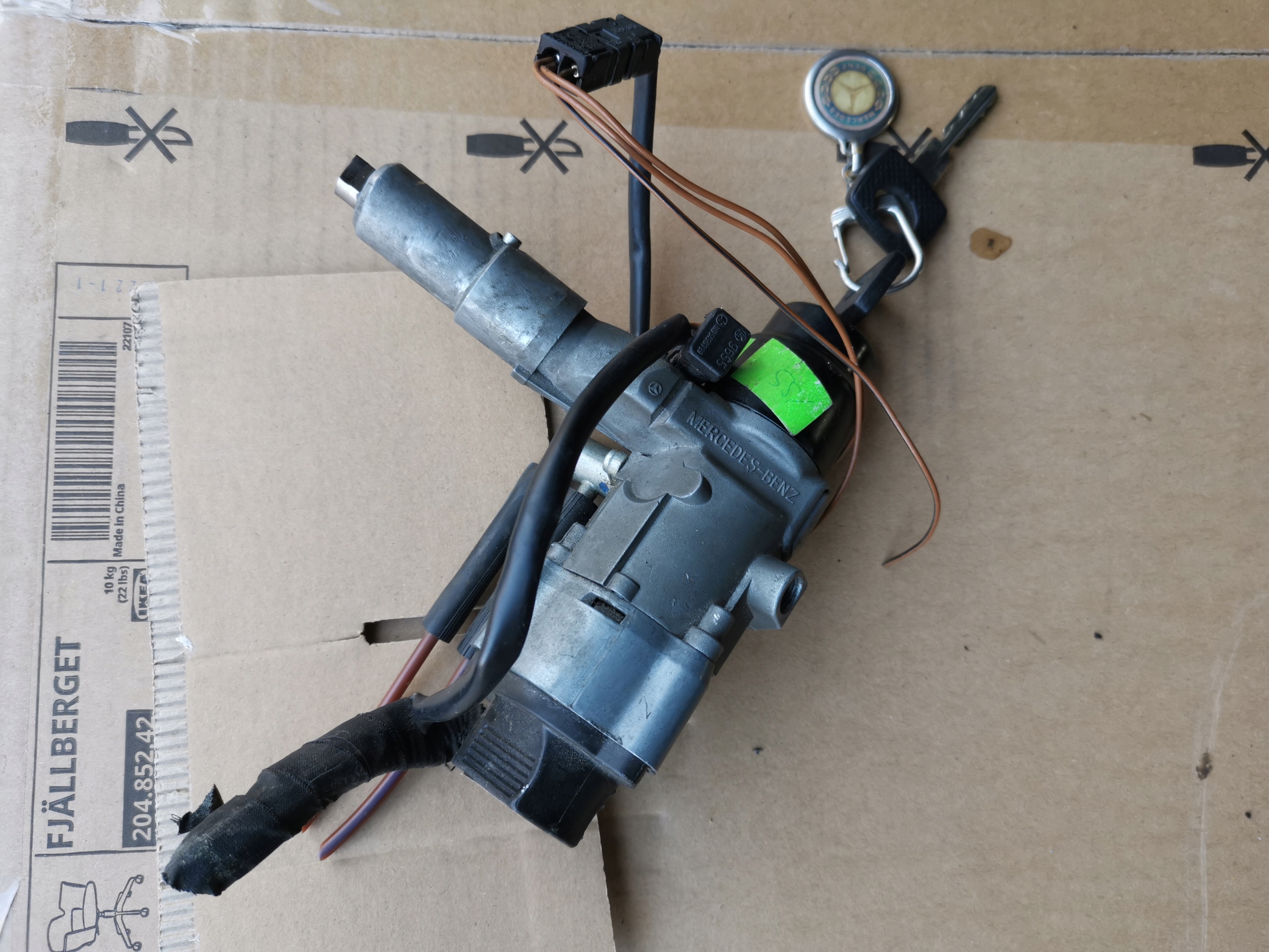 124455555as555 - mercedes W124 дизель ключ зажигания автомат 2,5 d