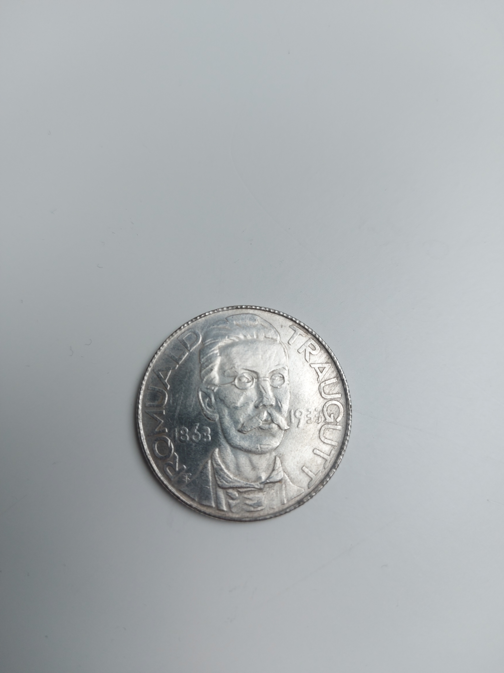 10 ЗЛ РОМУАЛЬД ТРАУГУТТ 1933