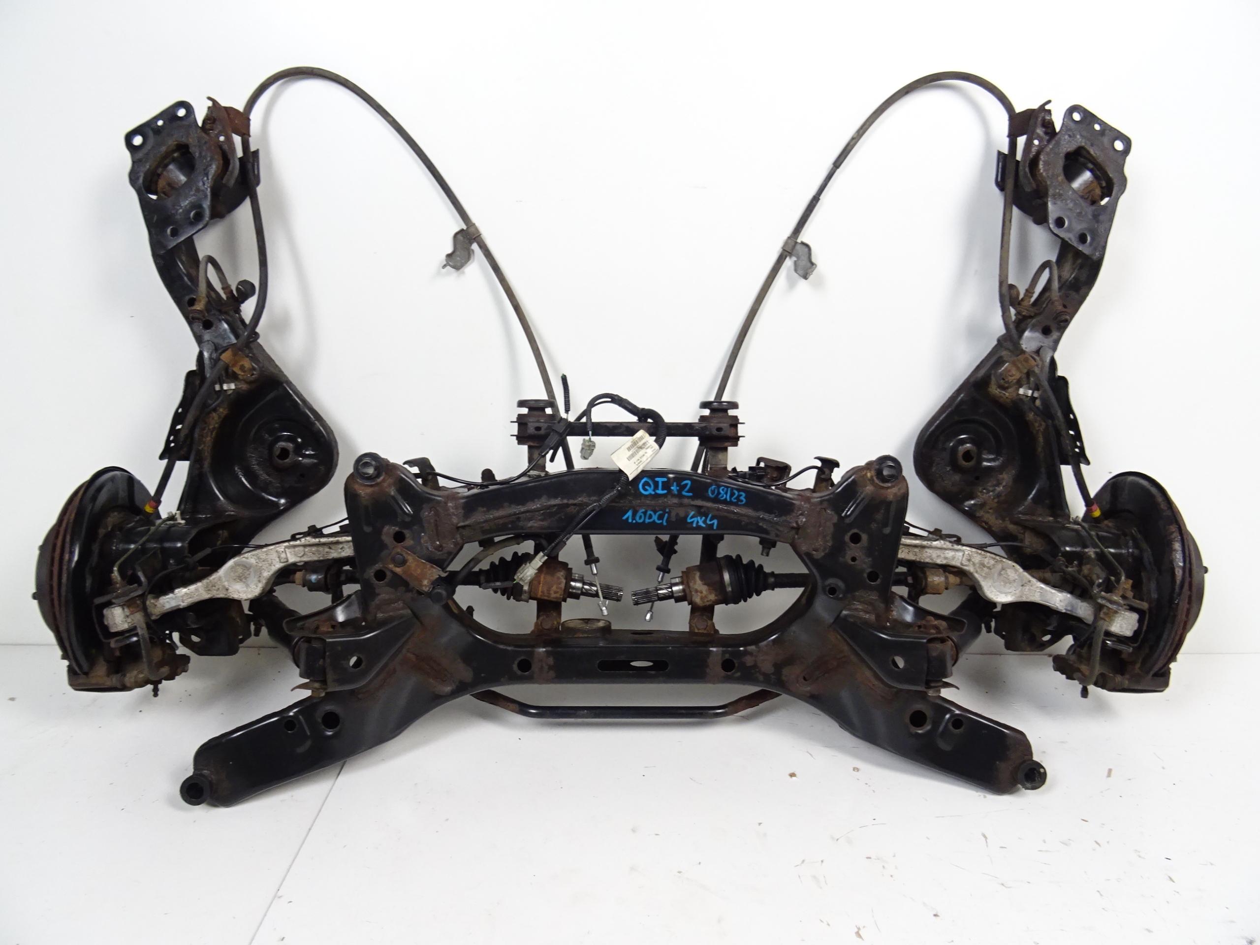 QASHQAI I J10 +2 1.6 DCI BELKA ZAWIESZENIA TYŁ 4WD