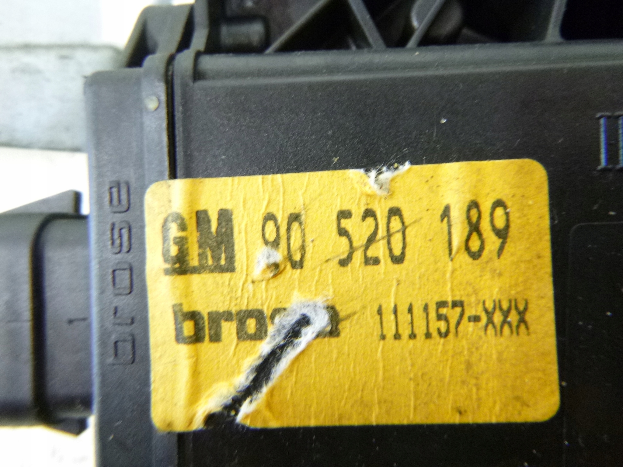 MÉCANISME VITRE AVANT GAUCHE OPEL CORSA B 3D 00-06 90520189