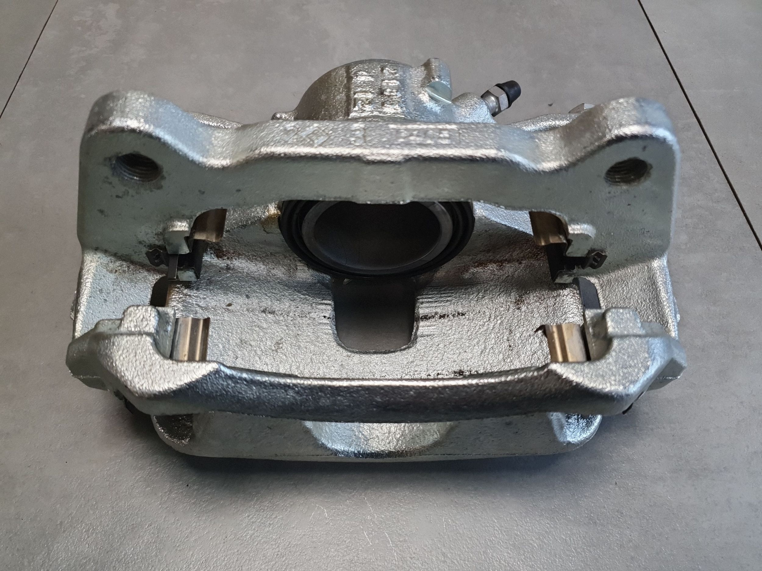 Audi A3 8Y caliper brake right front front 5WA615124