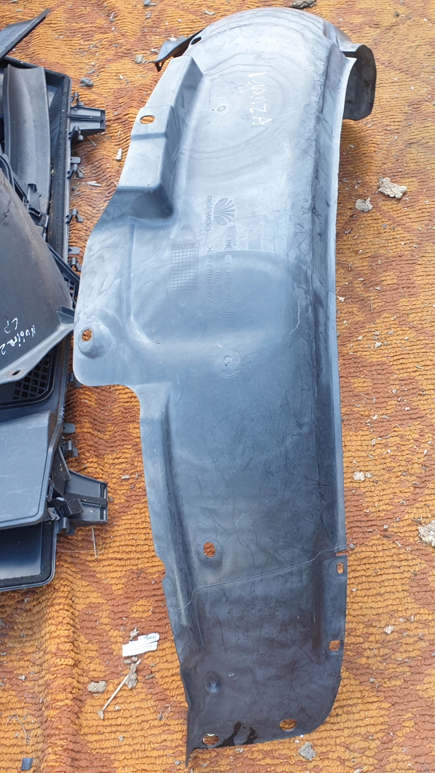 mudguard right front DAEWOO LEGANZA original