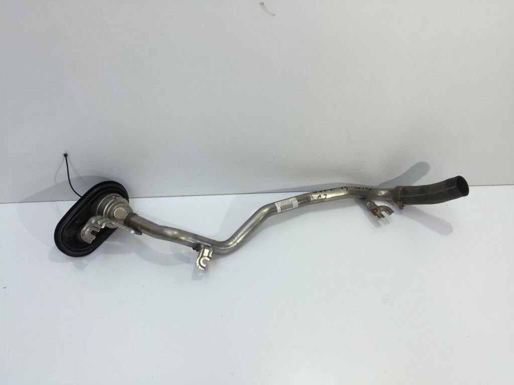 A1774700200 - MERCEDES A W177 1.3 2019 Седан труба паливного бака