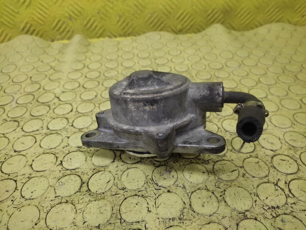 RENAULT SAFRANE 2.2 D Pompa VACUM 2188305