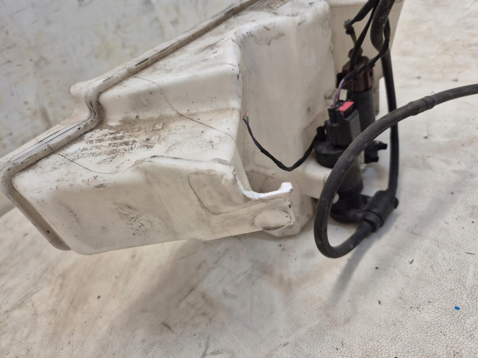 RANGE ROVER EVOQUE e 11- serbatoio LIQUIDO LAVAFARI BJ32-17B613-AD