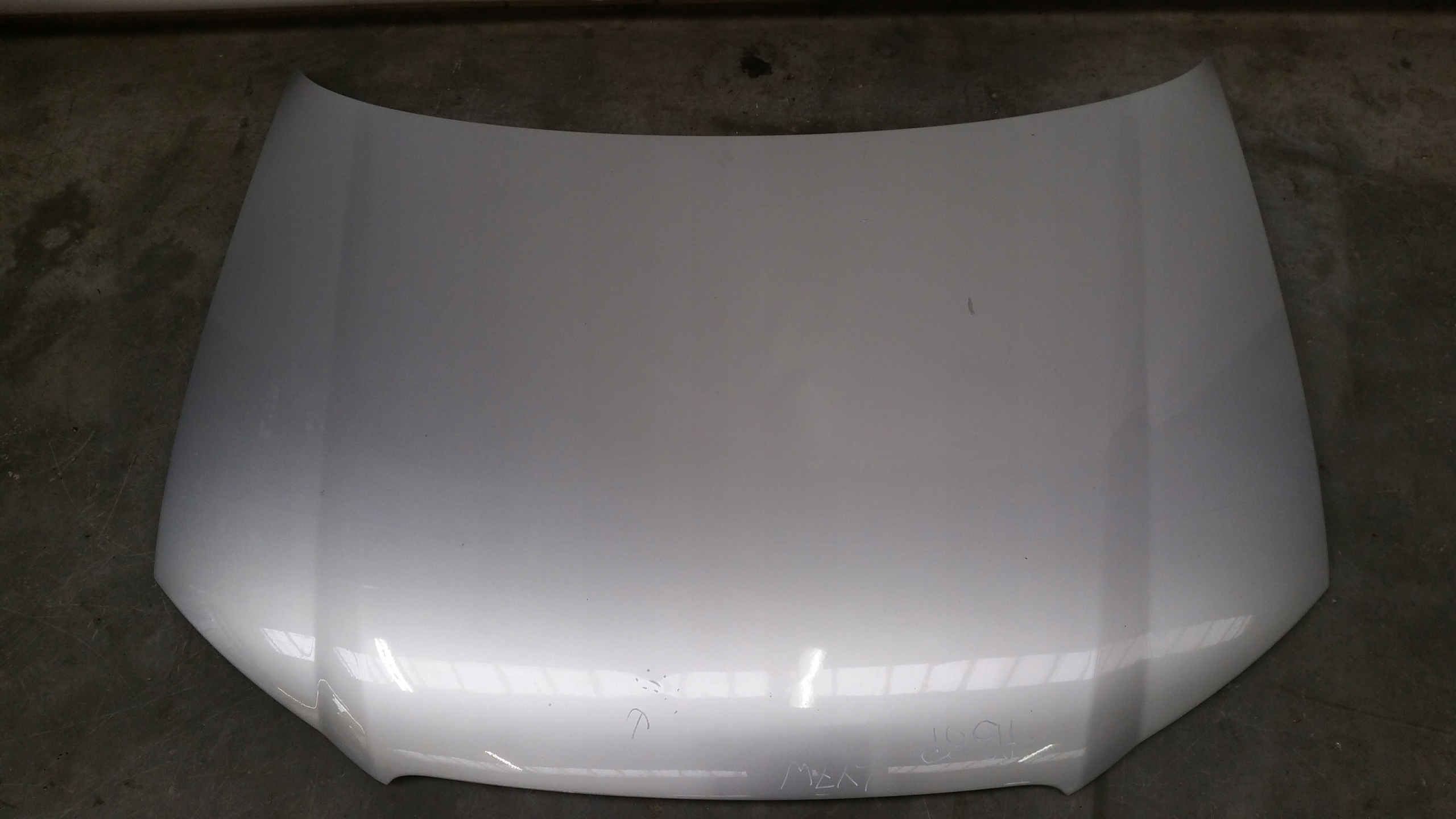 bonnet LY7W Audi A3 8P - small grill