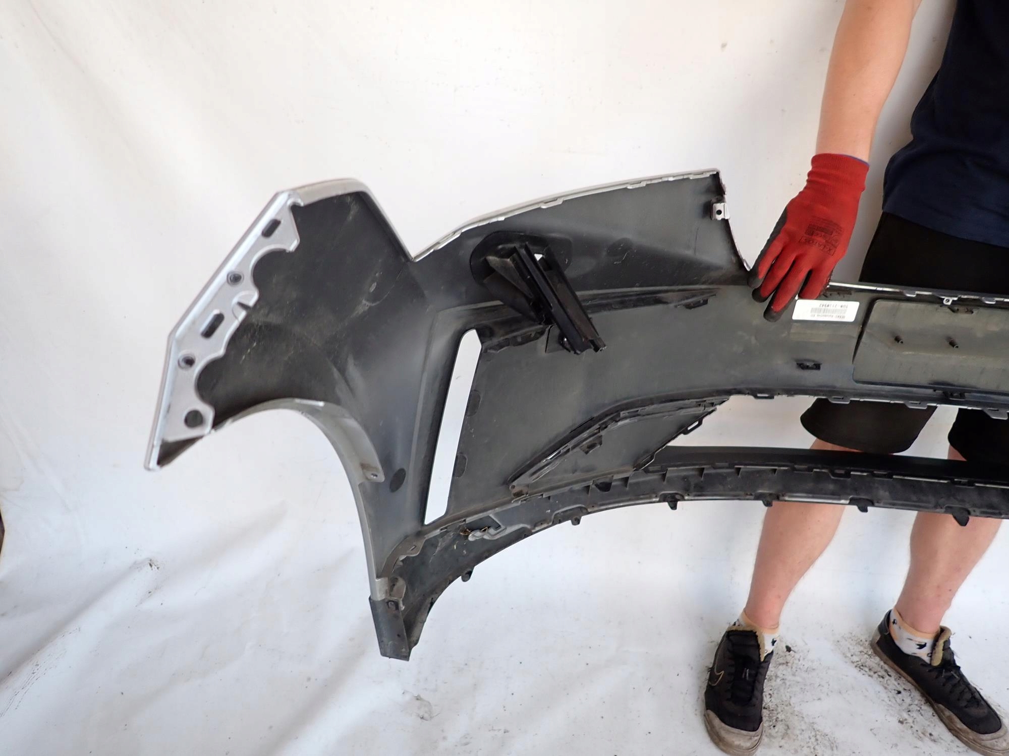 SKODA ENYAQ IV 20-> bumper front front washer PDC