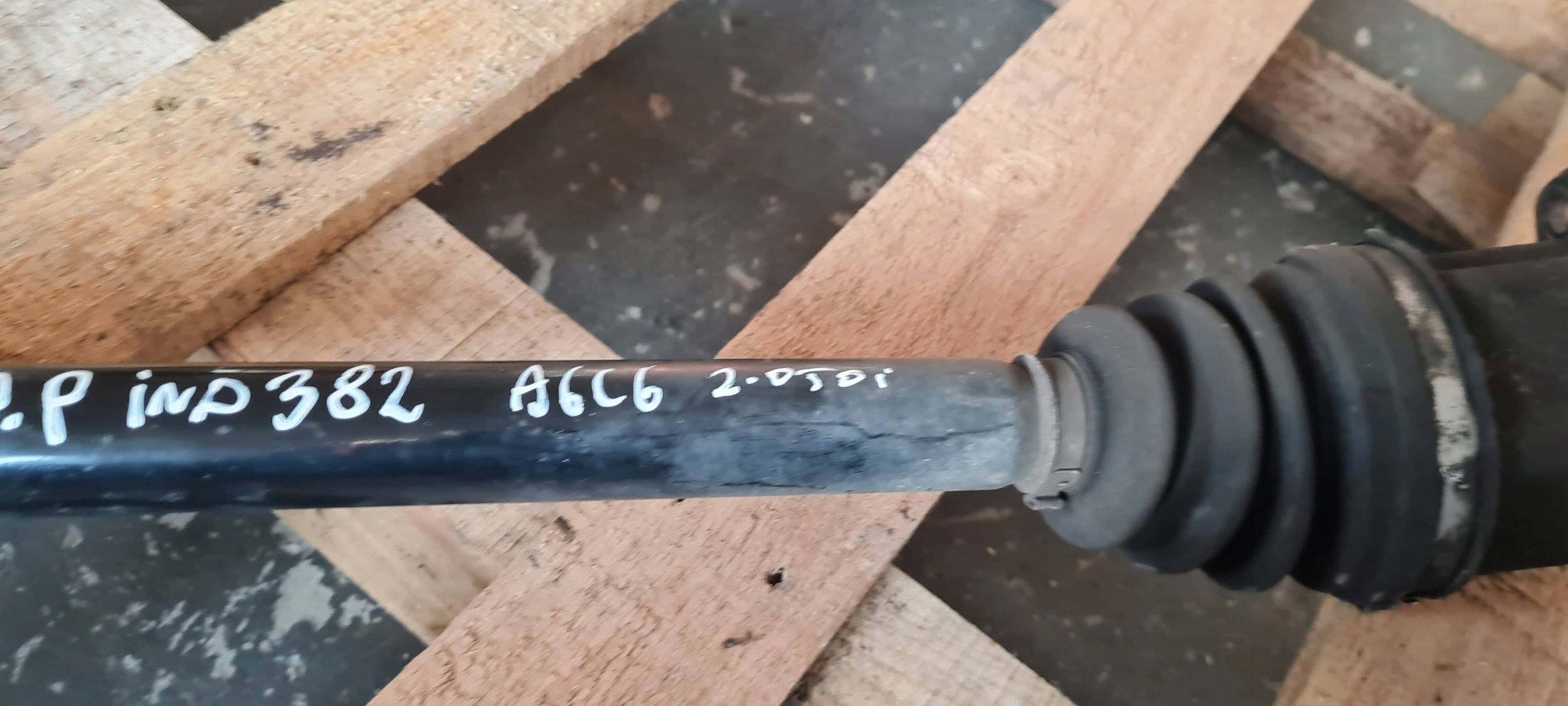 A6 C6 LIFT semi-axis semi-axis right right front MANUAL 2.0 TDI 4F0407272G