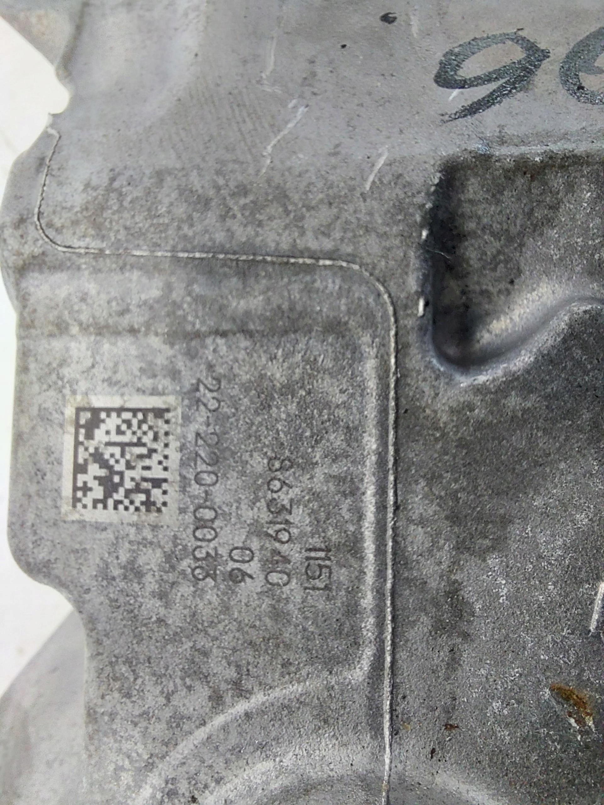 BMW U06 200i 1.5TB Wasserpumpe Spanner 8631940