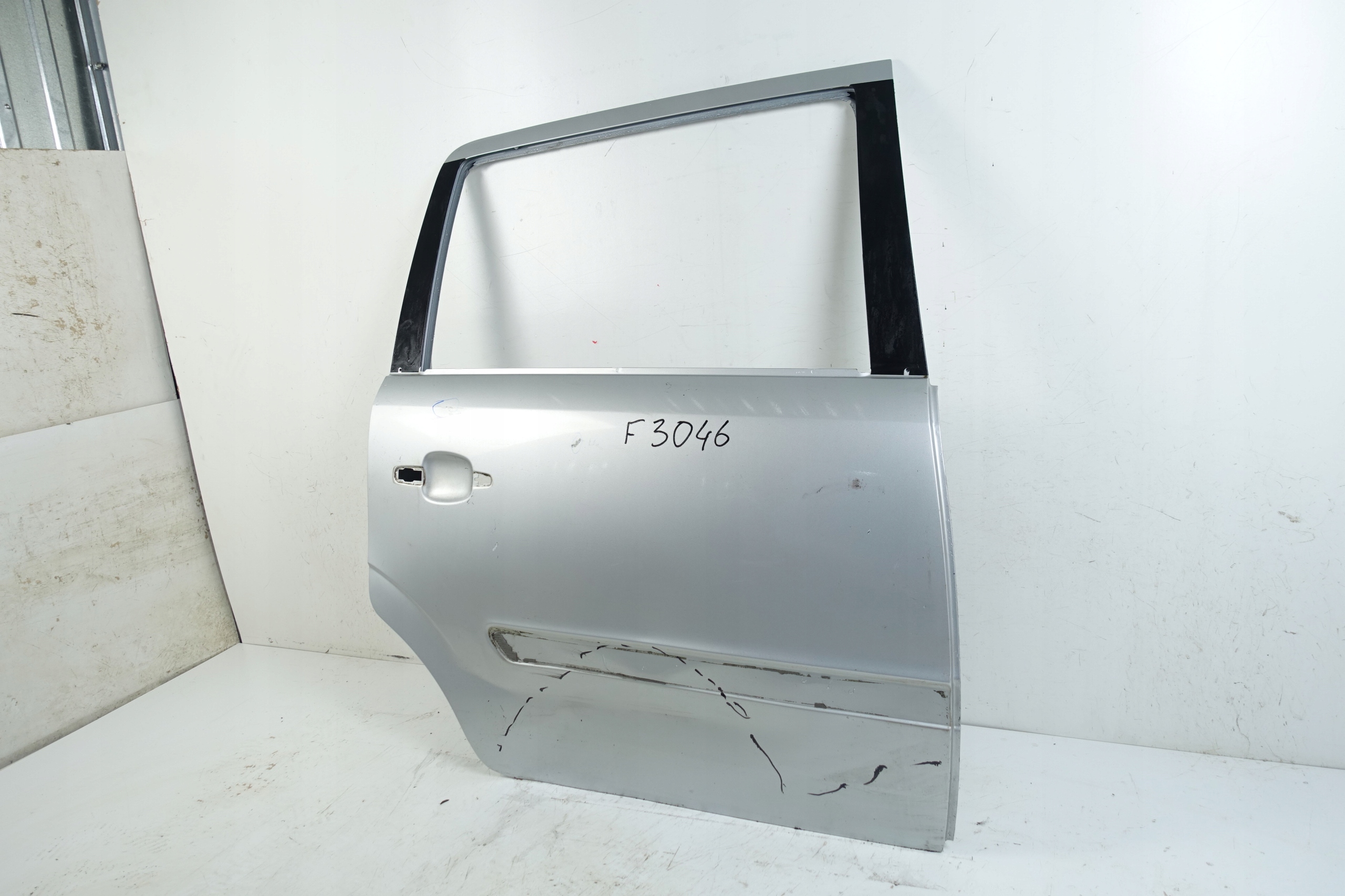 OPEL ZAFIRA B 2008- Tür hinten rechts heck
