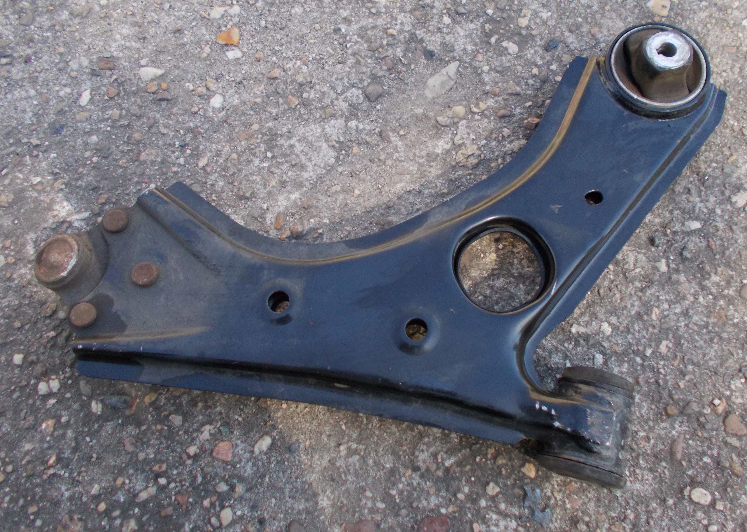 FIAT DOBLO 1.3 M-JET 16R arm left front