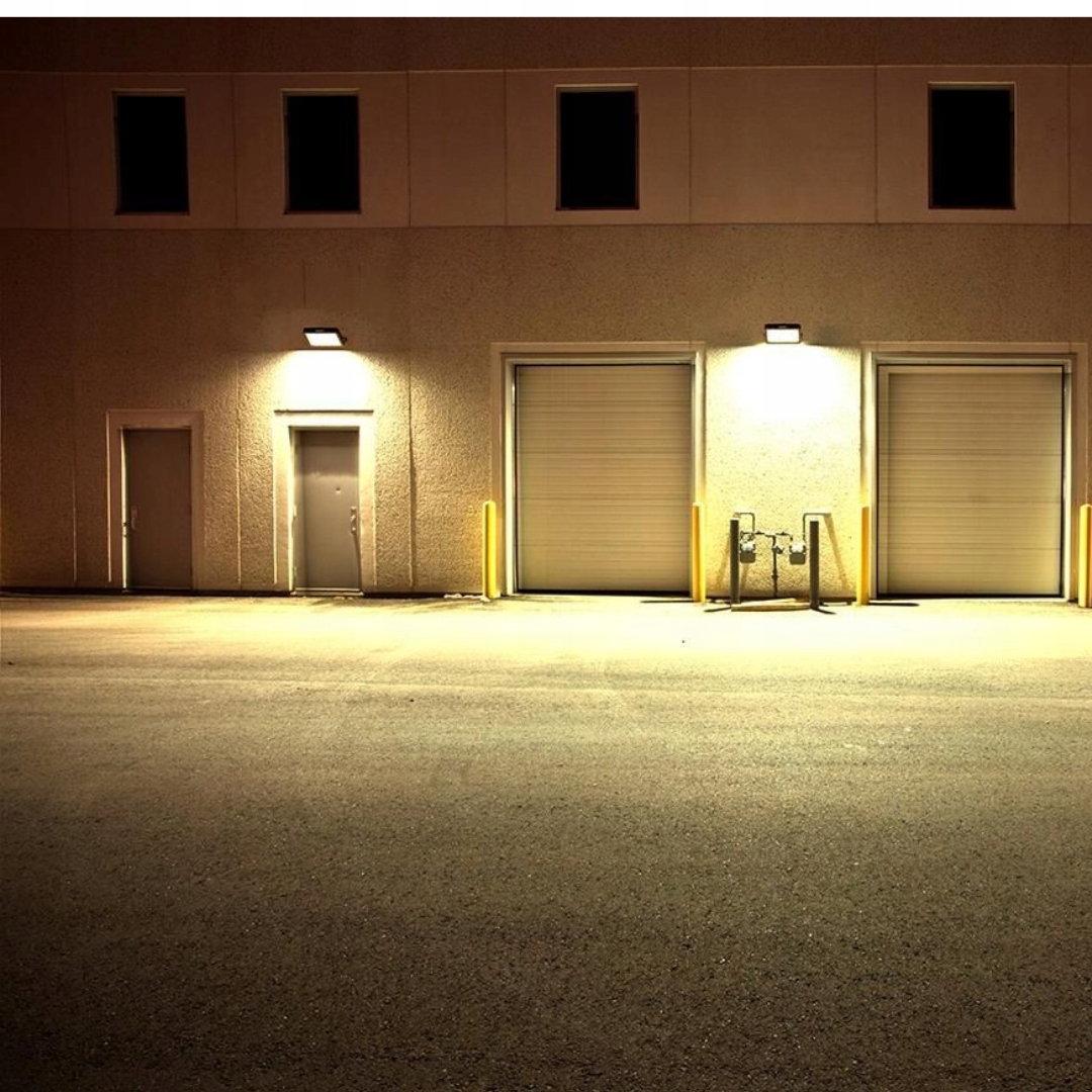 HALOGEN NAŚWIETLACZ LED 100W SLIM CZUJNIK RUCHU Jasność 9000 lm