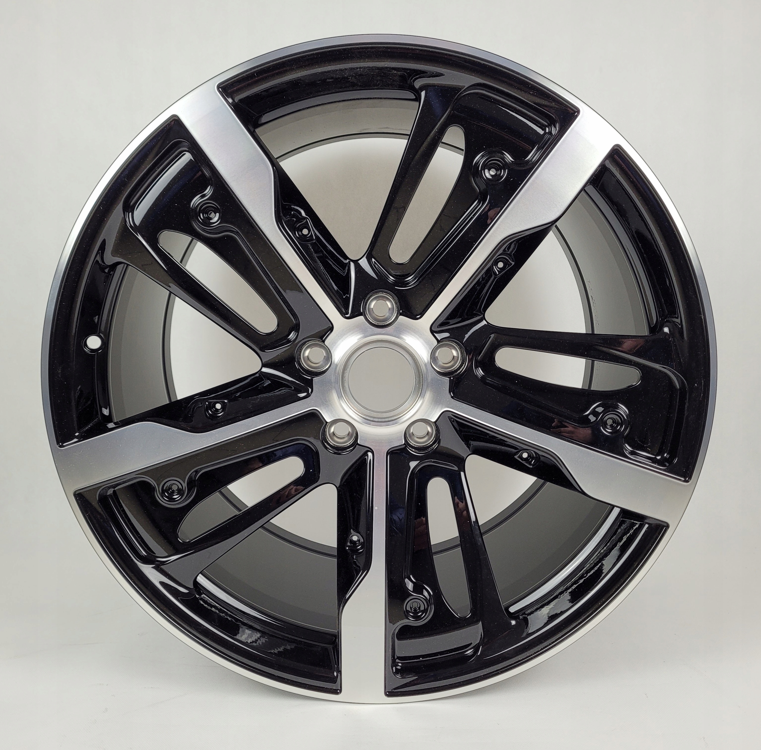 PORSCHE TAYCAN 11.5 J x 21