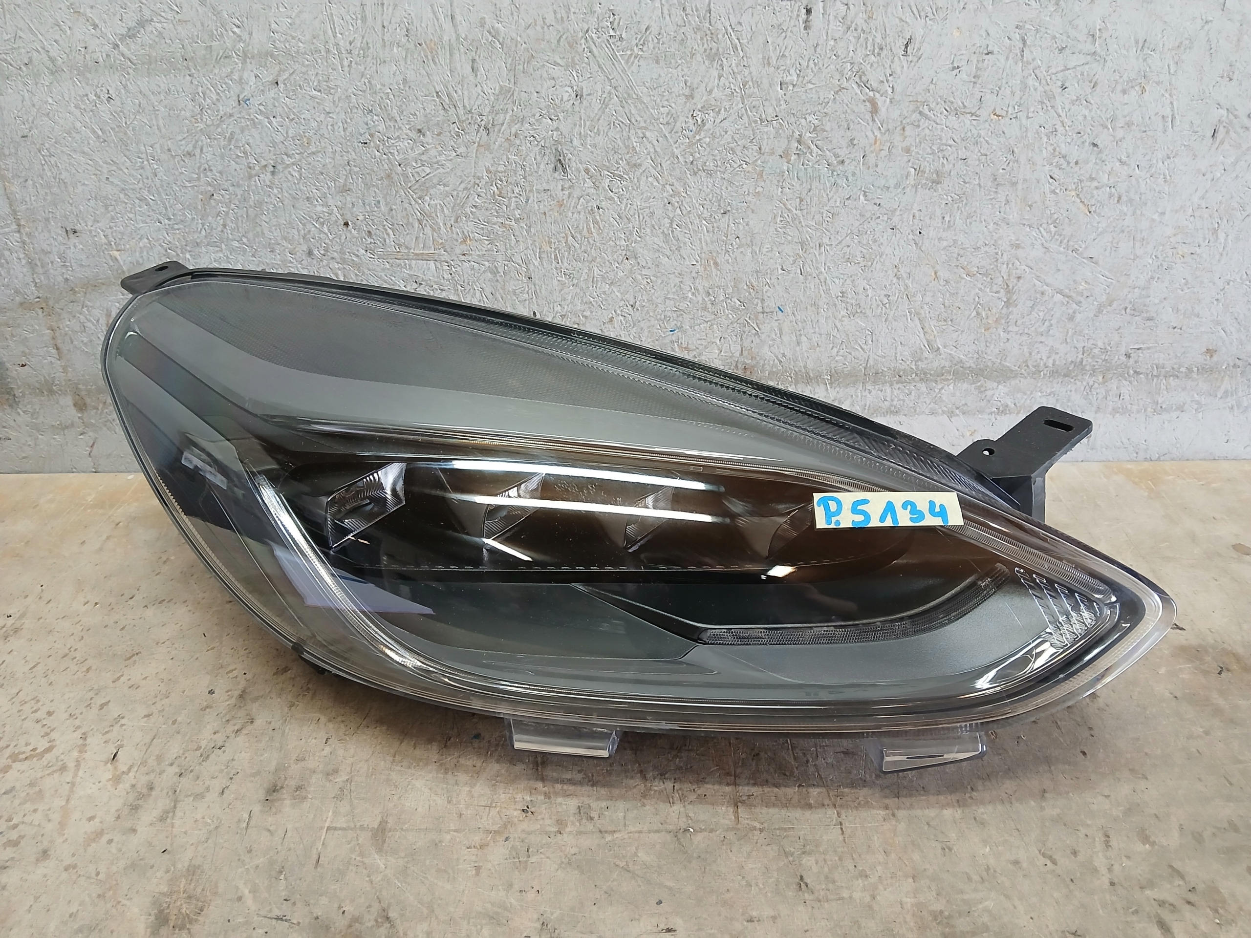 light front right FORD FIESTA MK8 FULL LED L1BB-13E014-JB