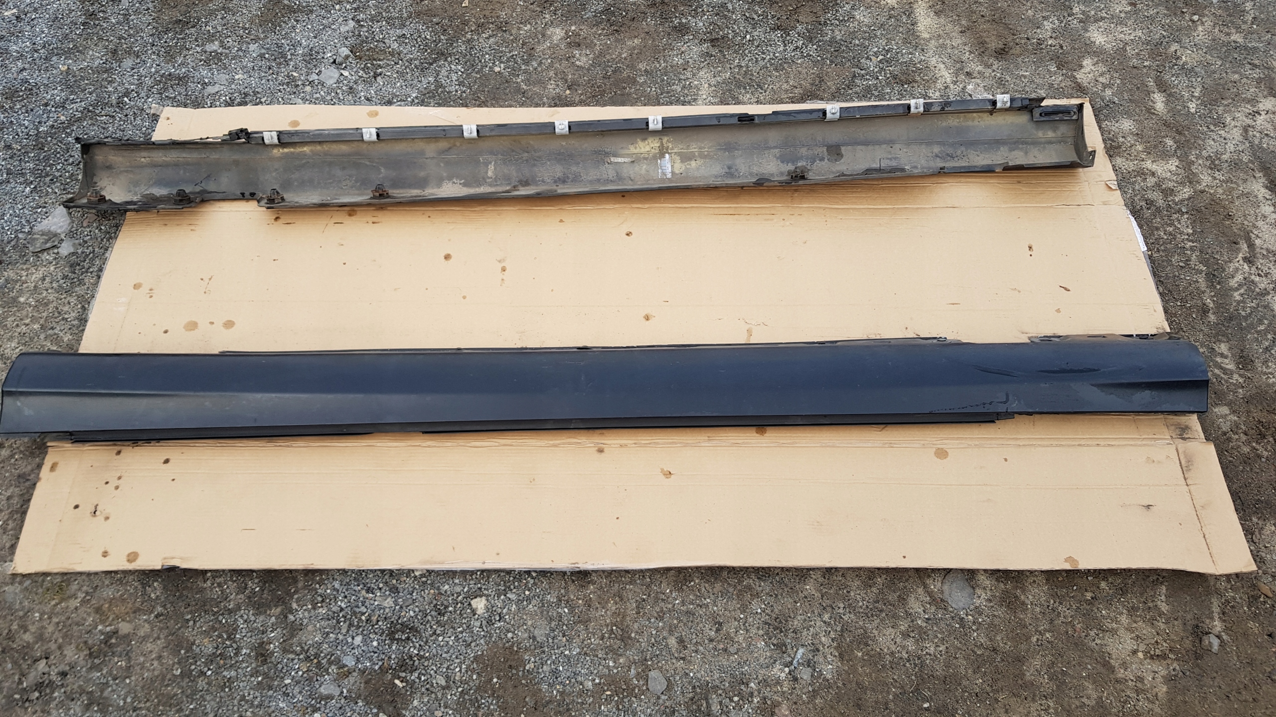 MERCEDES W203 moulding threshold left right black 197