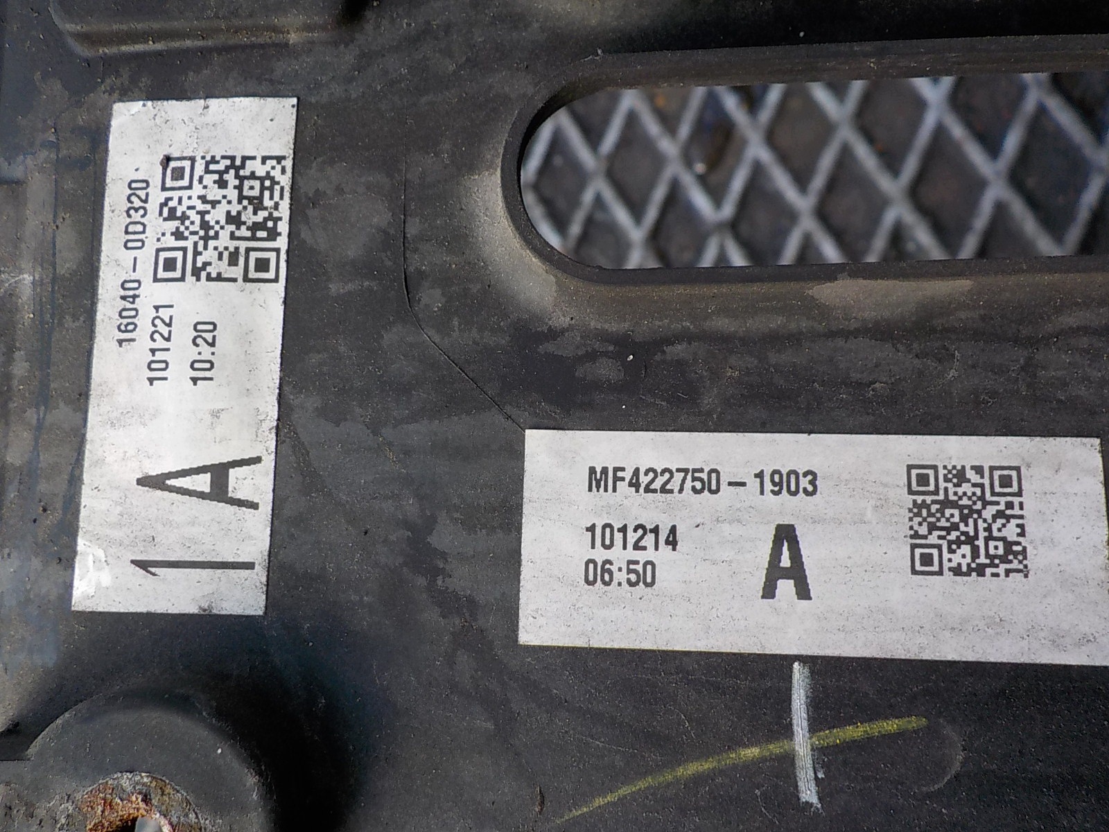 TOYOTA AURIS e 1.3 B ORG VENTOLA modulo radiatore 168000-8470