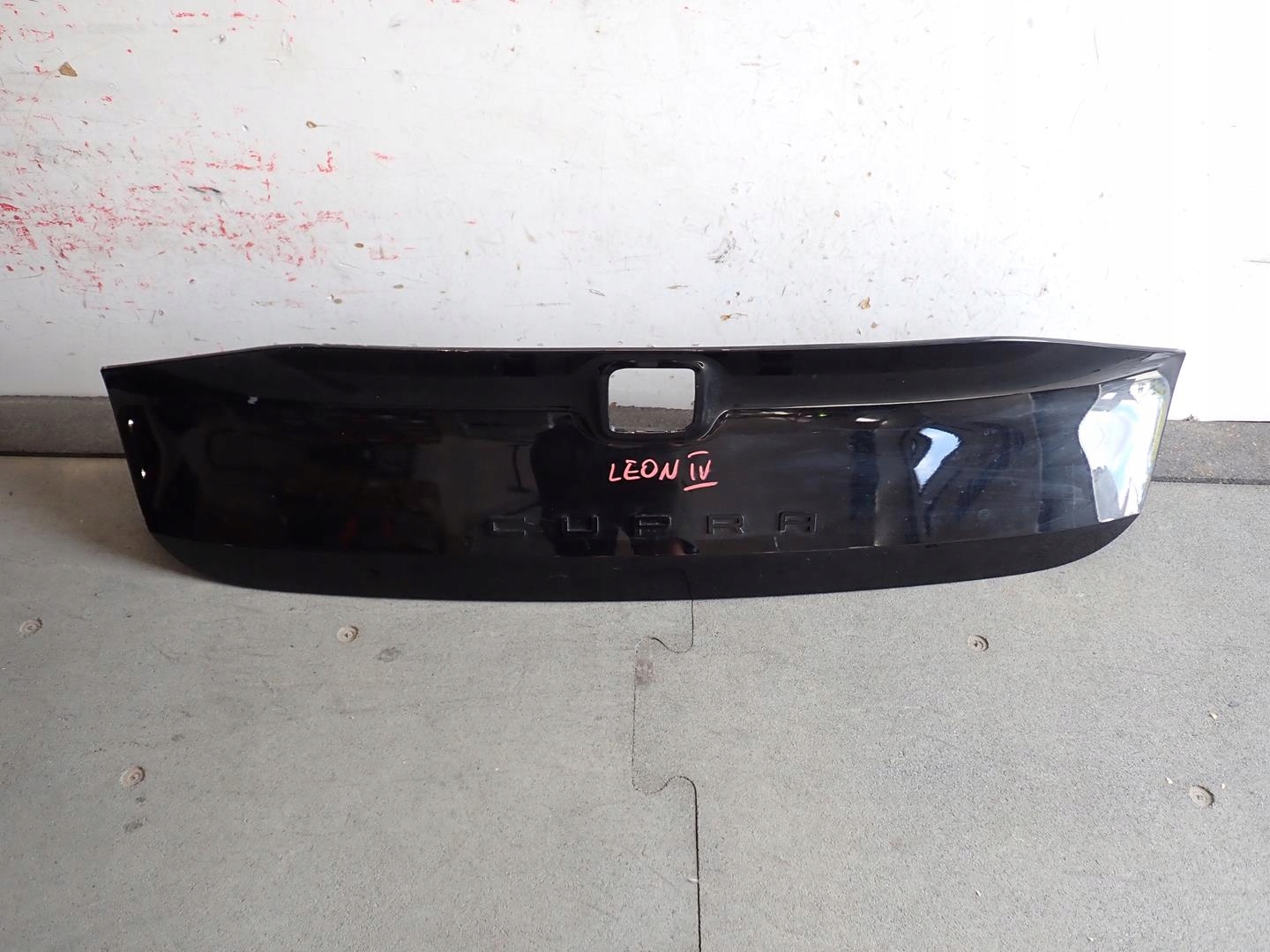 cap bonnet SEAT LEON IV 2020- KOMBI 5FE853955E