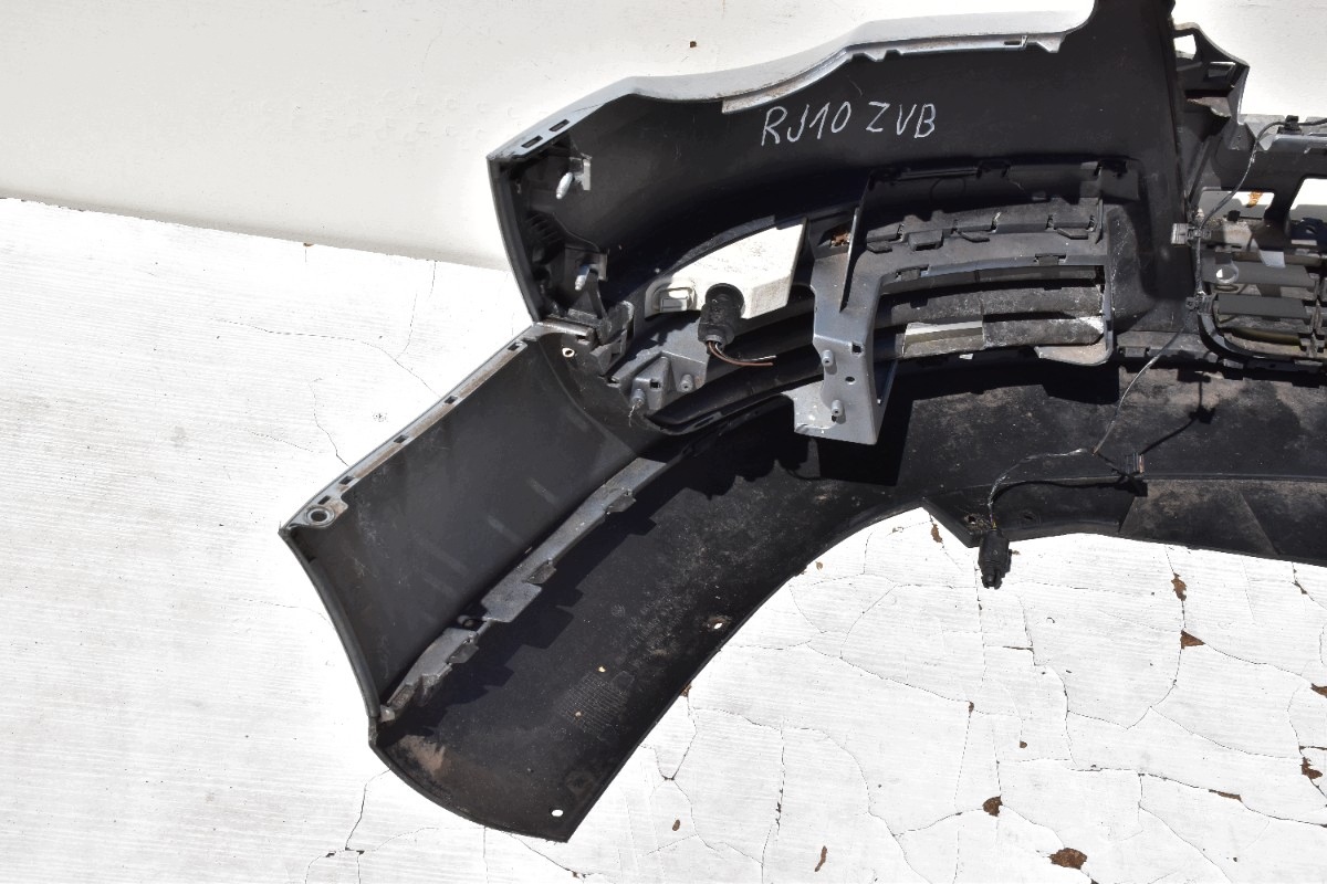 bumper front VOLKSWAGEN PASSAT B6 2005-2010 Kod lakieru: LA7W