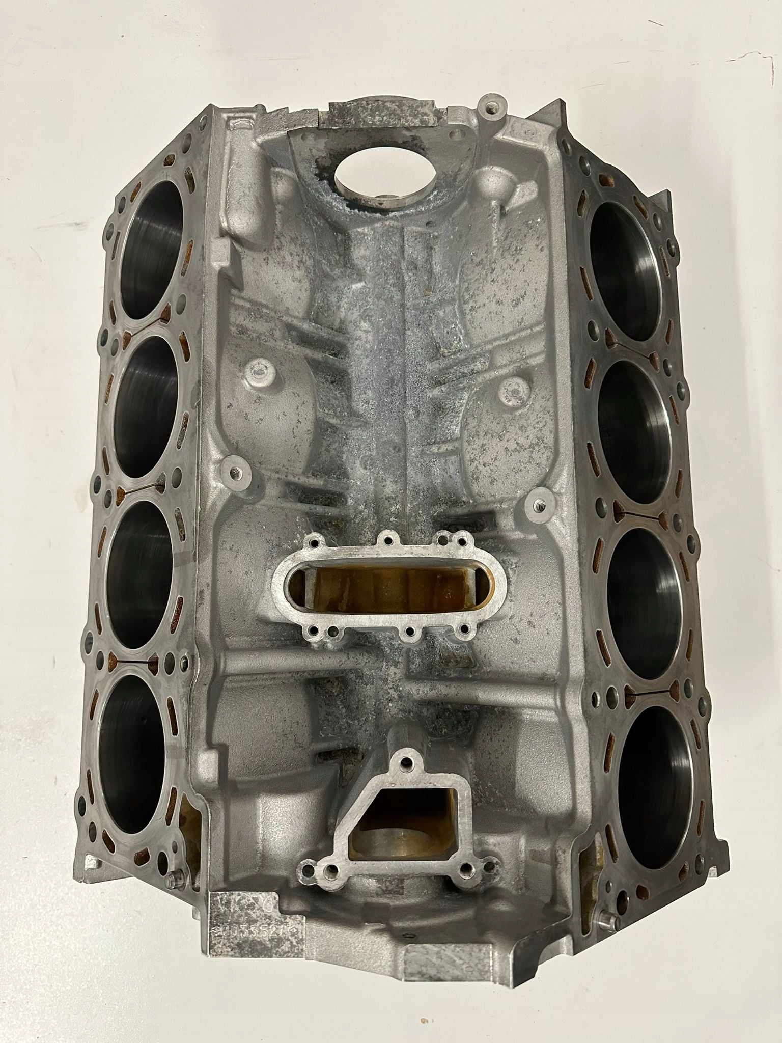 BLOK SILNIKA INFINITI 5.0 FX50 VK50 Producent części Infiniti OE