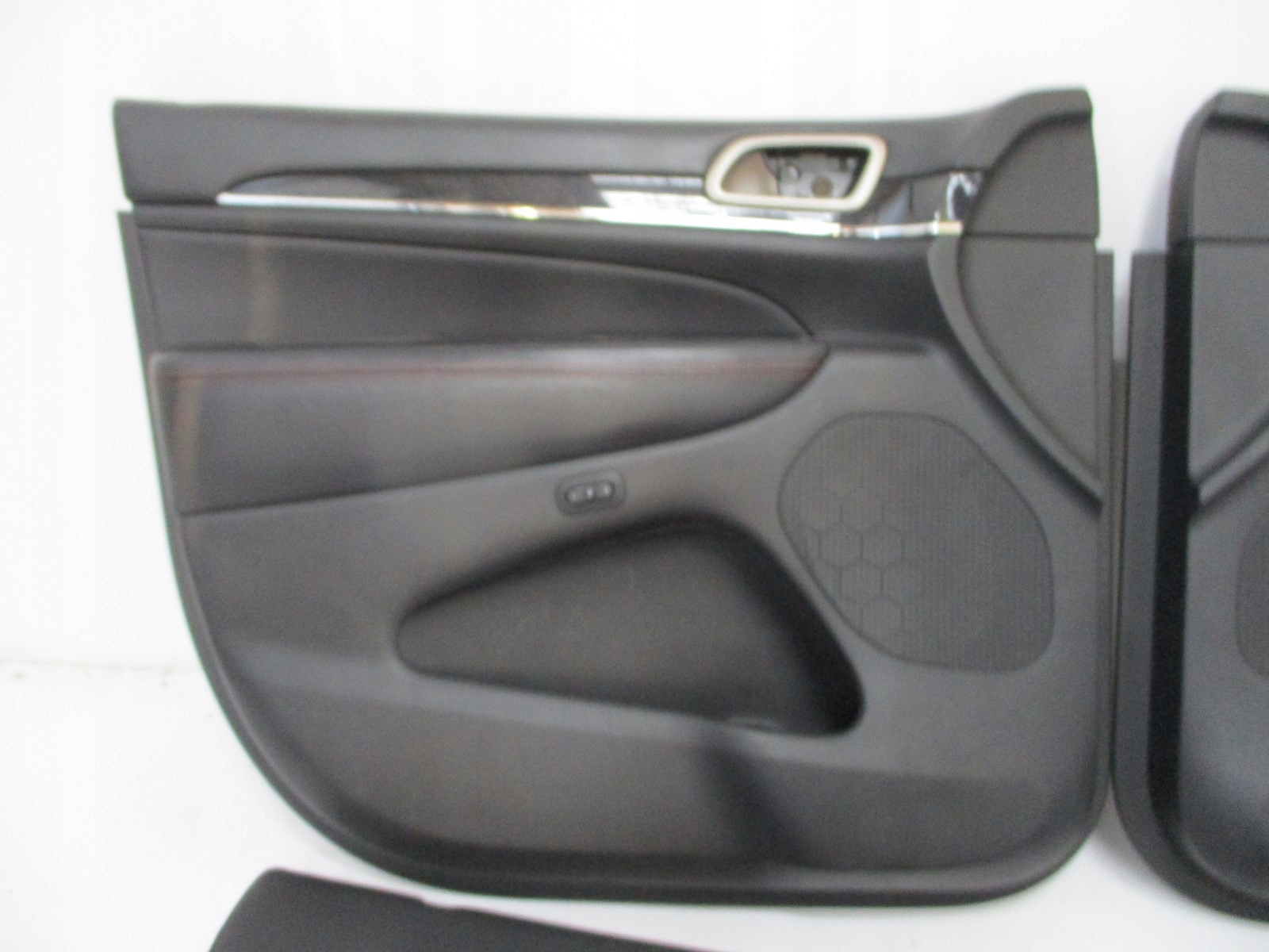 upholstery side door JEEP GRAND CHEROKEE 16R
