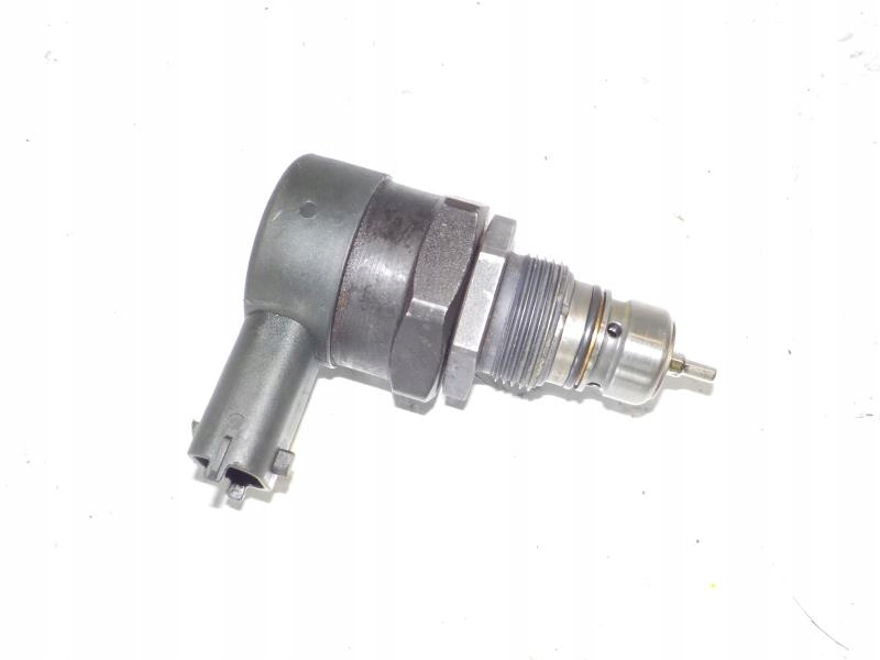 OPEL VIVARO e 2.0 CDTI sensore pressione carburante 0281002753 8200426552