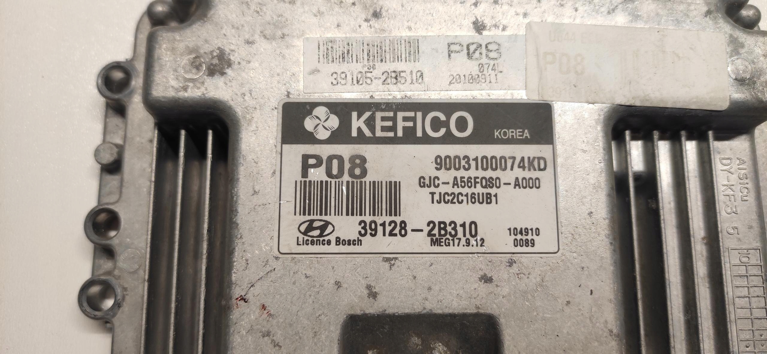 HYUNDAI IX20 1.6 petrol control unit computer of the engine module 39128-2B310