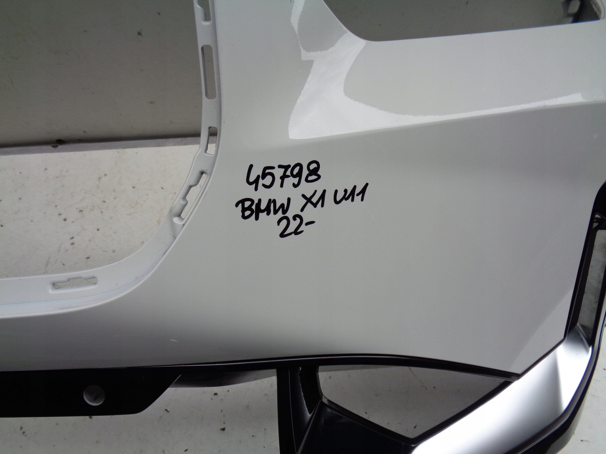 front bumper BMW X1 U11 22- NR 45798