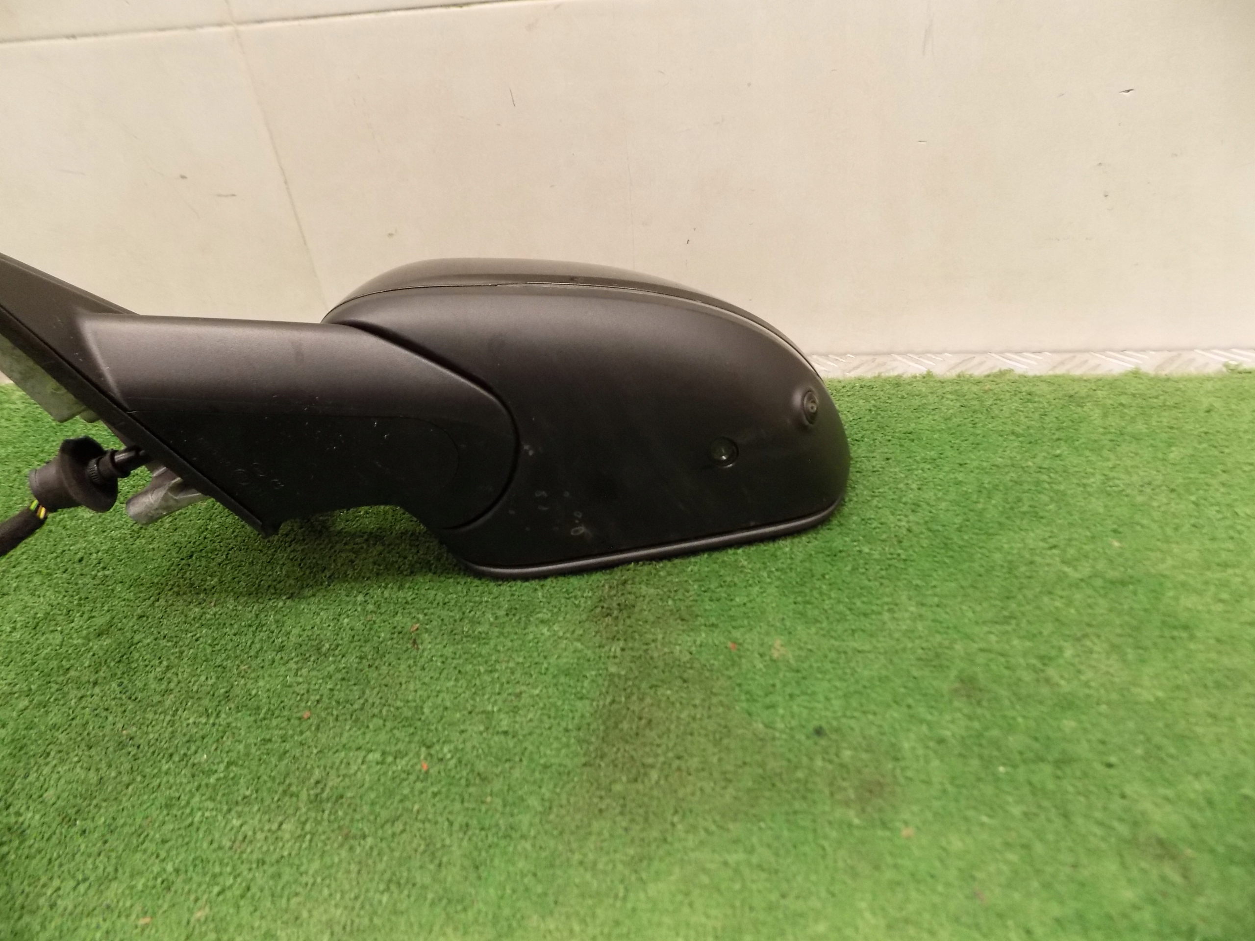 BMW U11 mirror right 475 KAMERA ASYSTENT